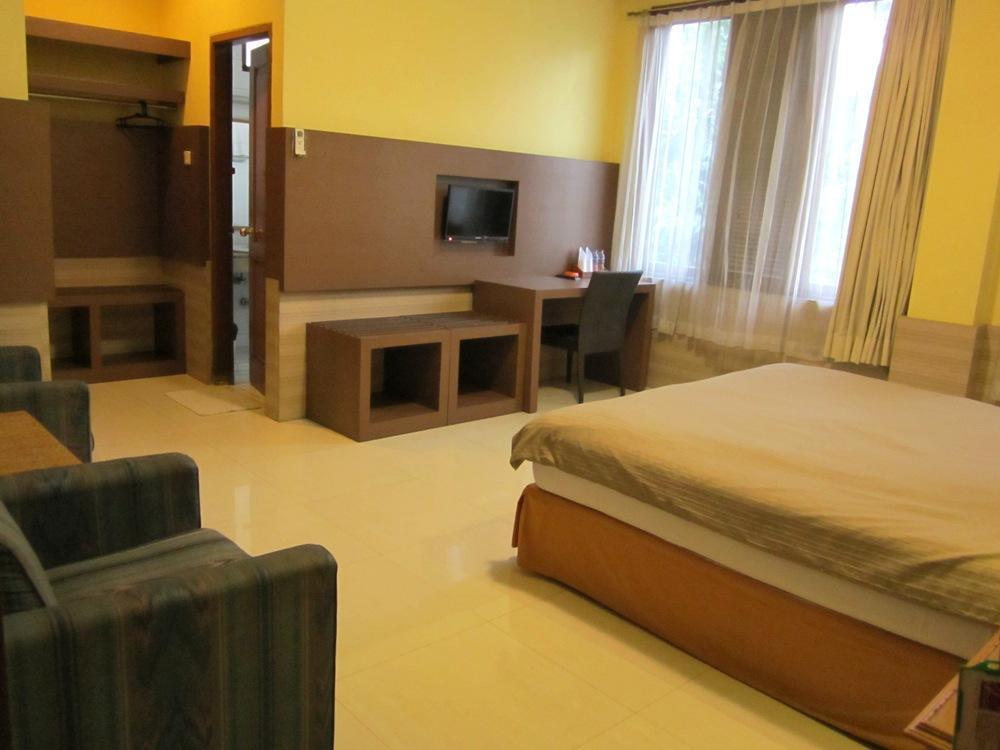 Hotel Progo Bandung Kültér fotó